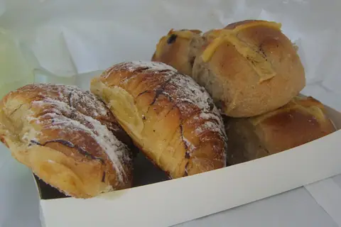 N13 Greek Cafe and Bakery photo 2